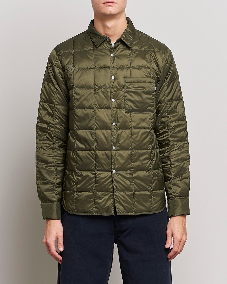 Mies | Kauluspaidat | TAION | Lightweight Down Shirt Dark Olive