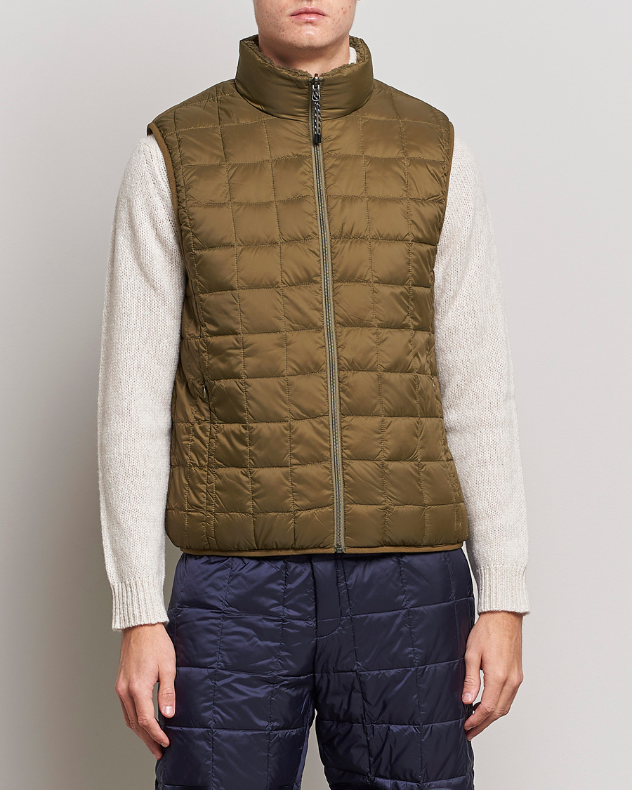 Mies | Takit | TAION | Reversible Fleece Vest Olive/Dark Olive