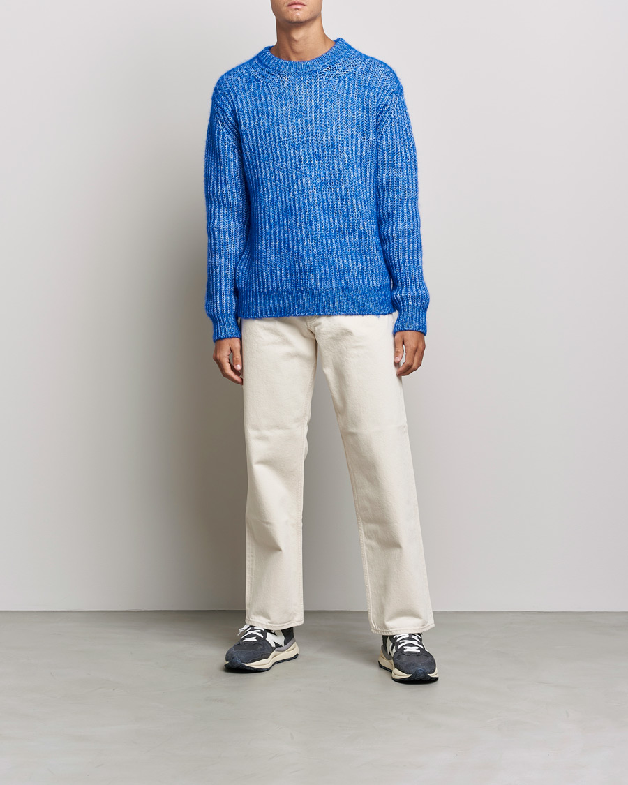 Mies | Puserot | Sunflower | Field Sweater Electric Blue