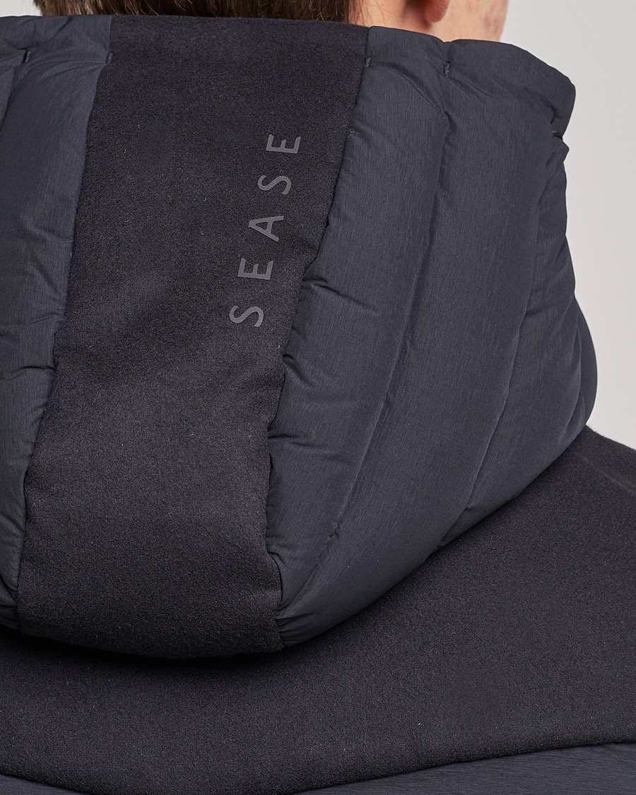 Mies | Takit | SEASE | Warmer Down Jacket Caviar