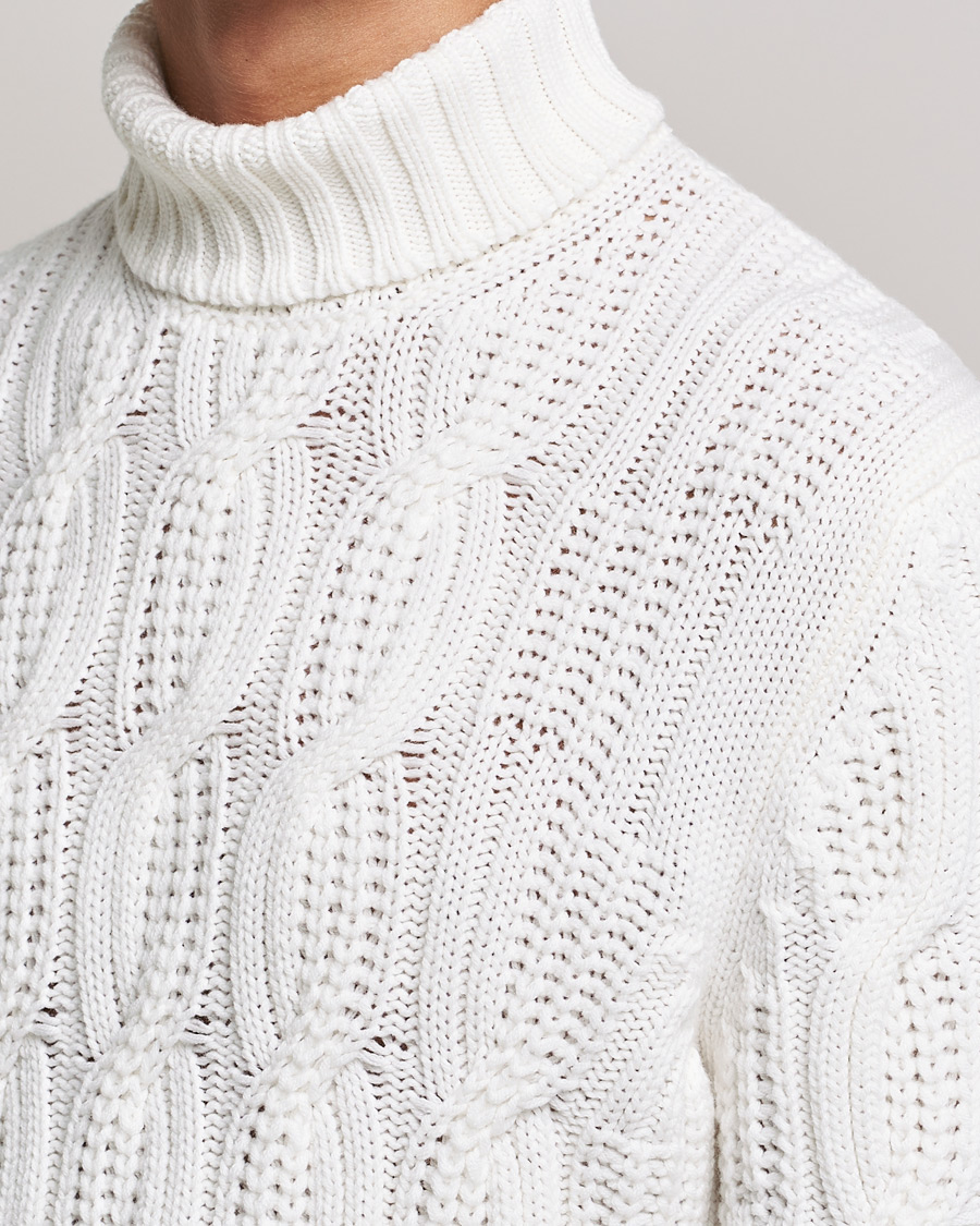 Mies | Puserot | Gran Sasso | Cable Knitted Wool/Cashmere Roll Neck Off White