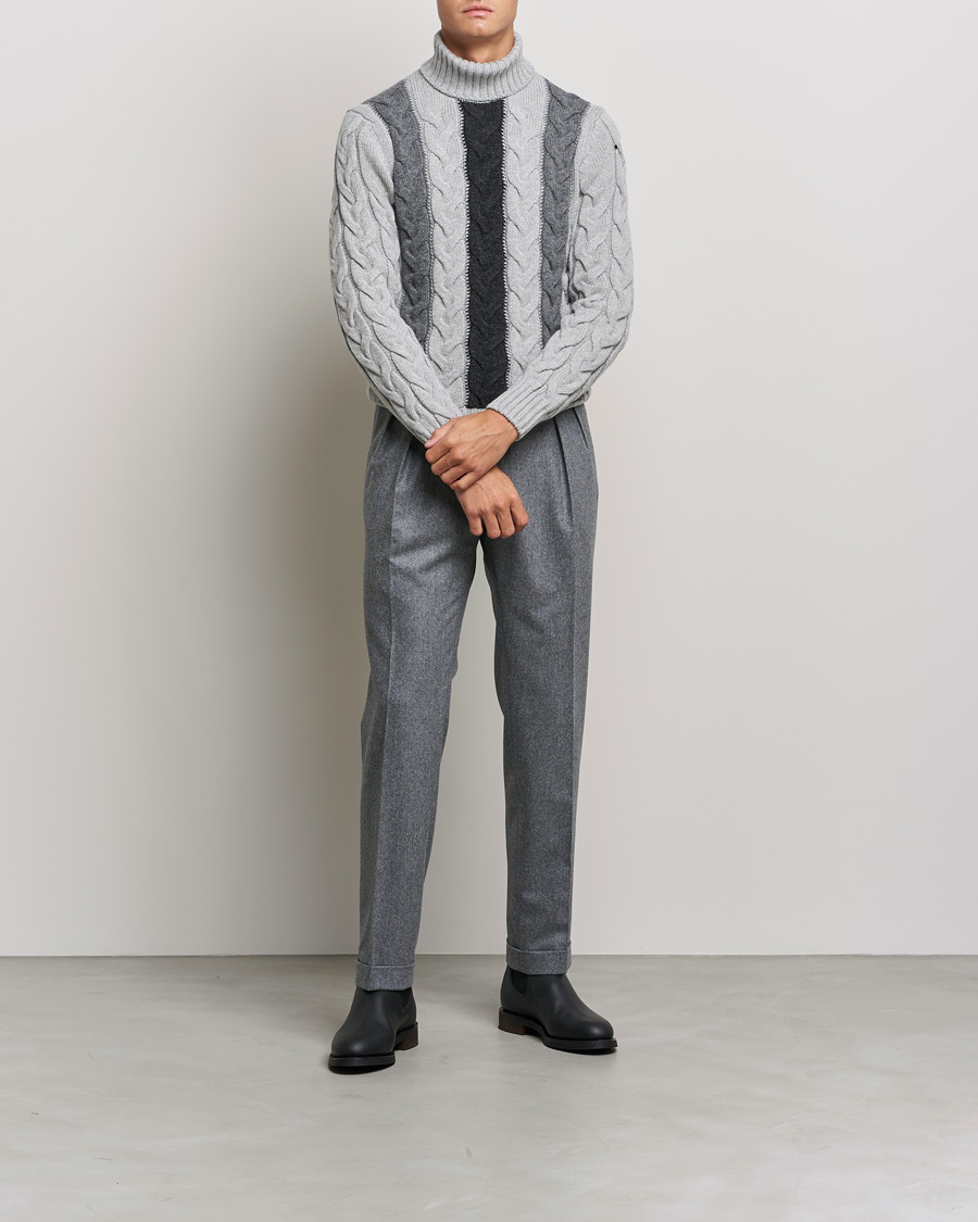 Mies | Puserot | Gran Sasso | Cable Knitted Wool Rollneck Grey