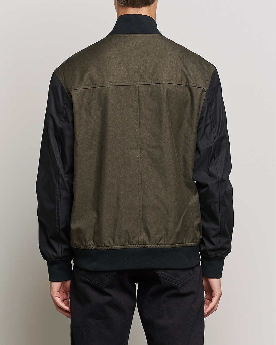 Mies | Takit | Lyle & Scott | Black Bomber Jacket Olive