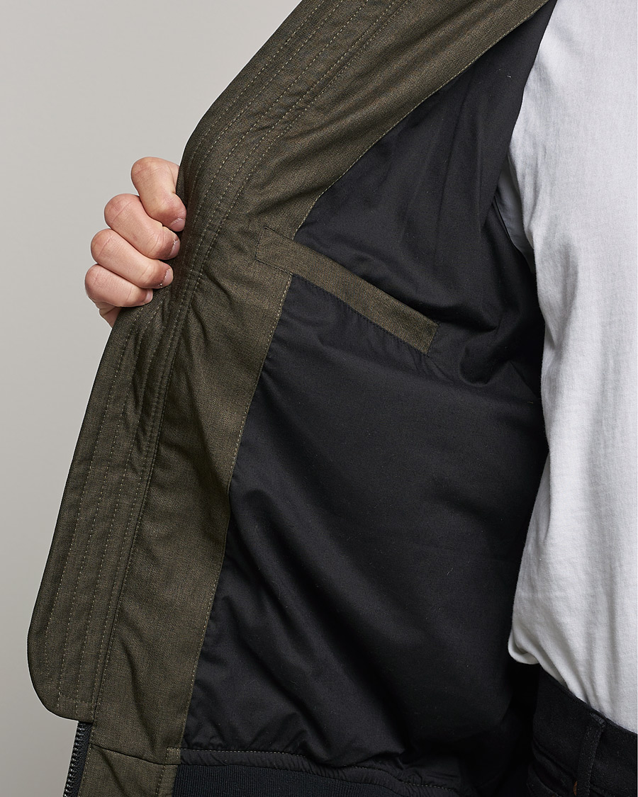 Mies | Takit | Lyle & Scott | Black Bomber Jacket Olive