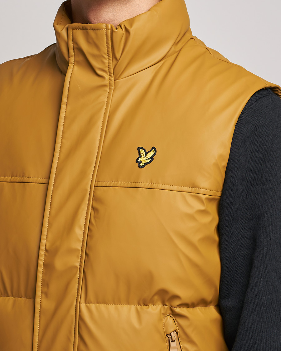 Mies | Takit | Lyle & Scott | Rubberised Wadded Gilet Vest Anniversary Gold