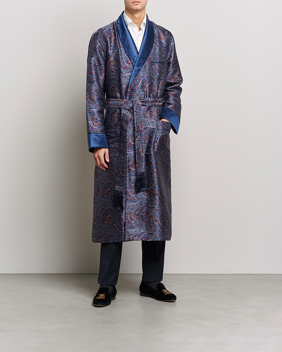 Mies | Yöpuvut ja kylpytakit | Derek Rose | Pure Silk Paisley Dressing Gown Navy