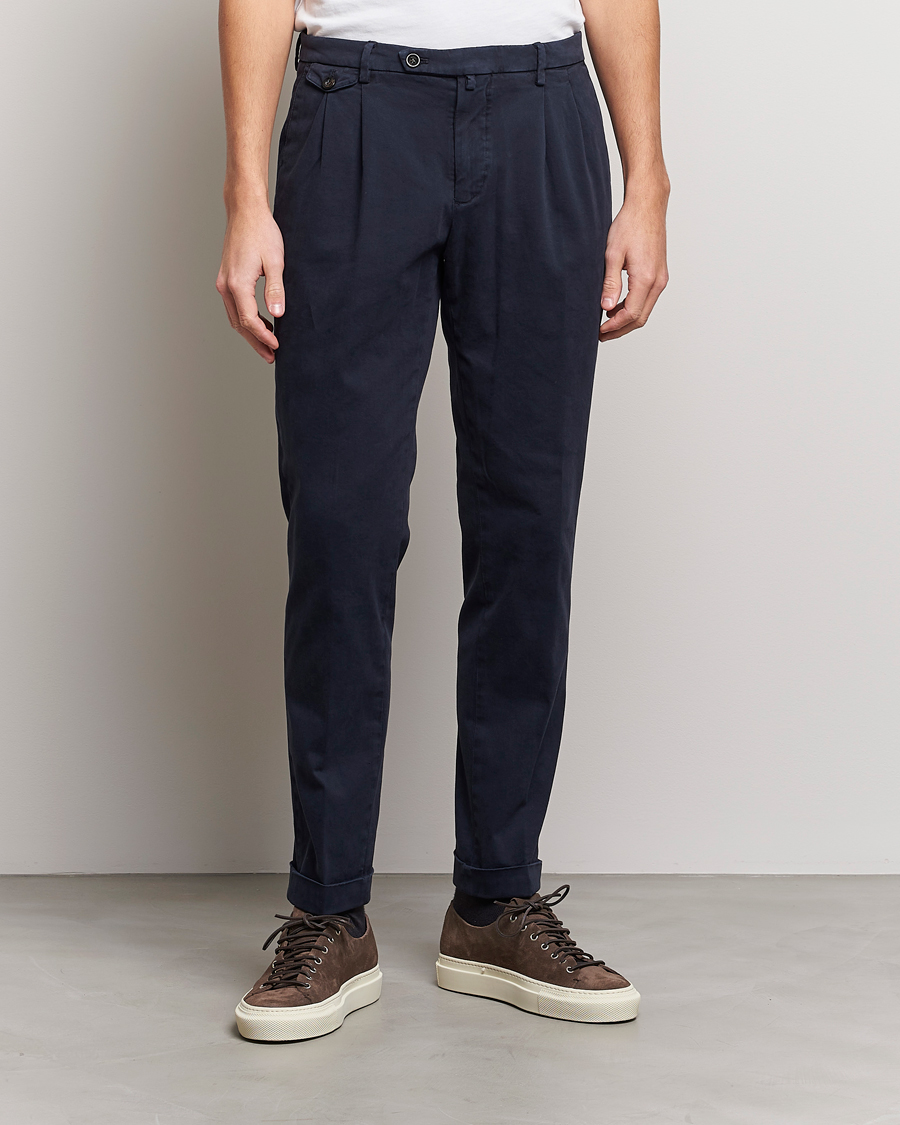 Mies | Housut | Briglia 1949 | Easy Fit Pleated Cotton Stretch Chino Navy