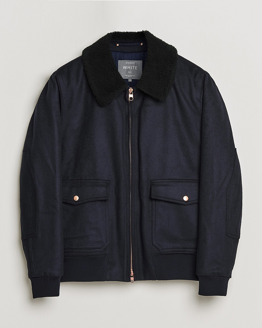 Mies | Takit | Private White V.C. | The Pilot's Bomber Navy