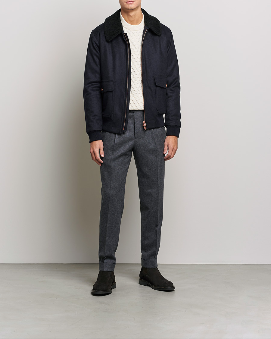 Mies | Takit | Private White V.C. | The Pilot's Bomber Navy
