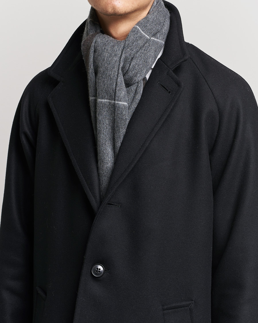 Mies | Asusteet | Begg & Co | Vale Lambswool/Cashmere Needle Check Scarf Grey Multi