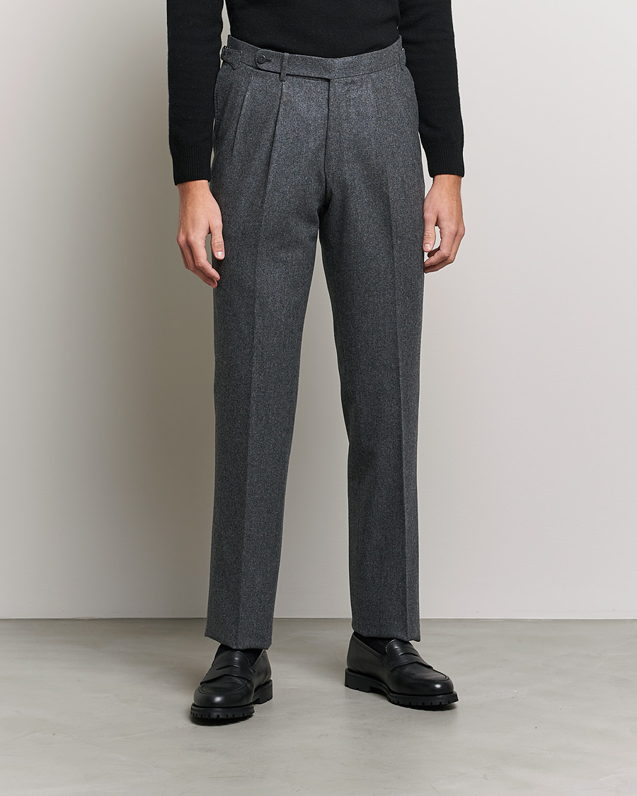 Mies | Housut | Beams F | Pleated Flannel Trousers Dark Grey