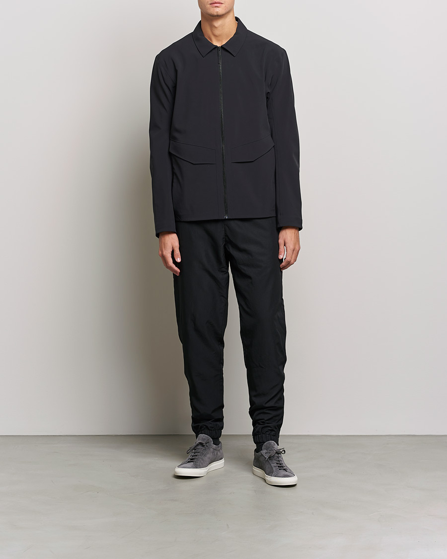 Mies | Takit | Arc'teryx Veilance | Spere Stretch Softshell Jacket Black