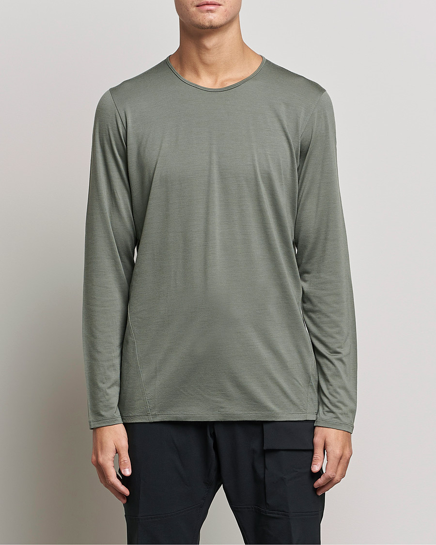 Mies | T-paidat | Arc'teryx Veilance | Frame Soft Merino Crew Neck Forage