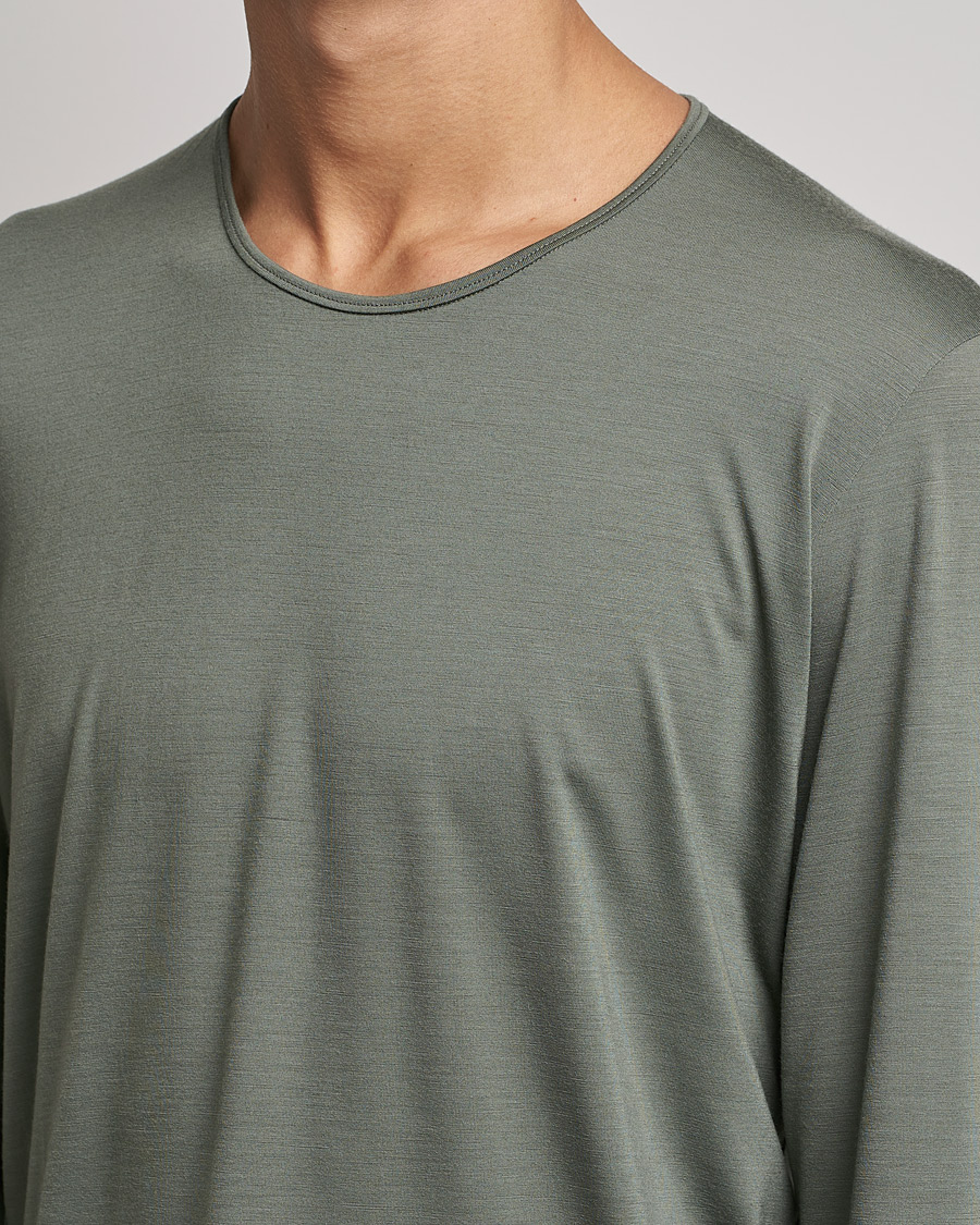 Mies | T-paidat | Arc'teryx Veilance | Frame Soft Merino Crew Neck Forage