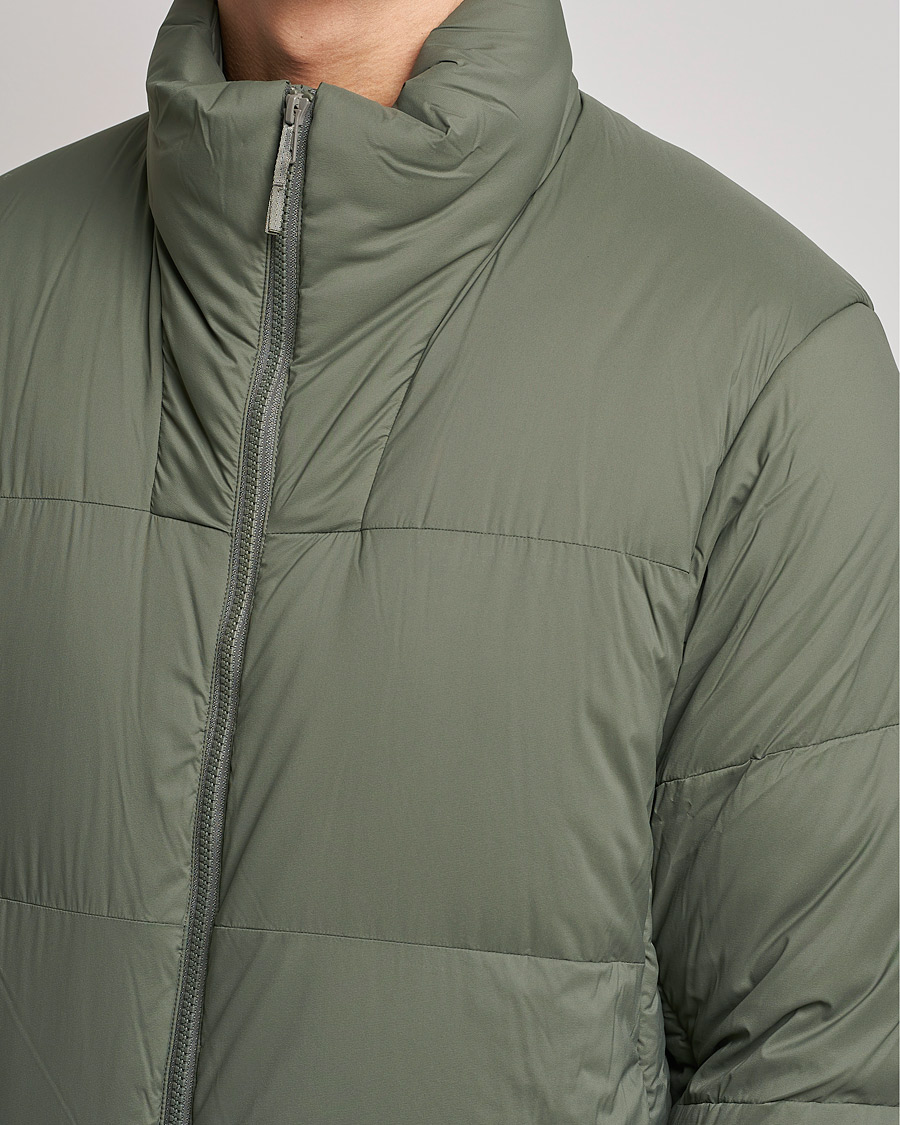 Mies | Takit | Arc'teryx Veilance | Conduit Down Jacket Forage