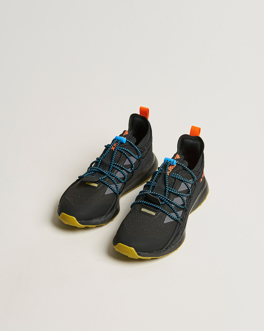 Mies | adidas Originals | adidas Performance | Terrex Voyager 21 Canvas Sneaker Black
