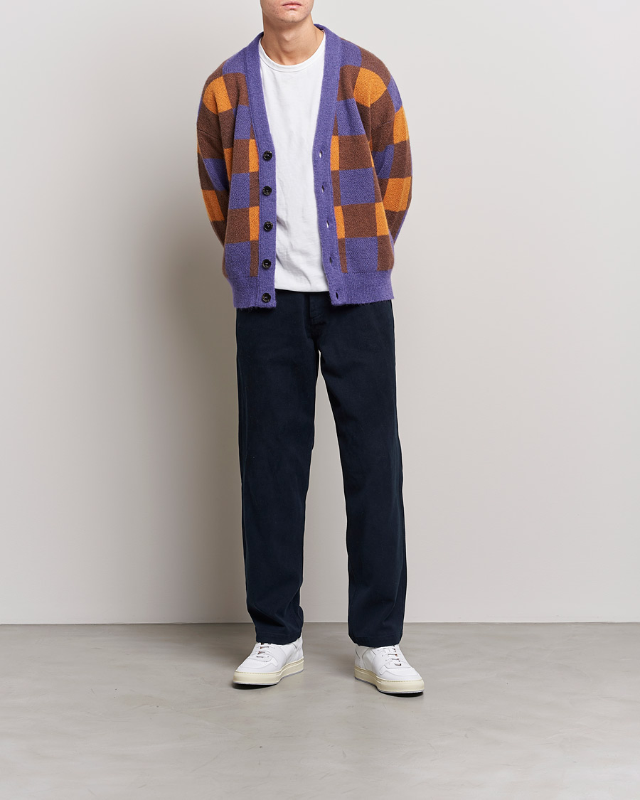 Mies | Puserot | Drôle de Monsieur | Le Cardigan Mohair Purple/Orange