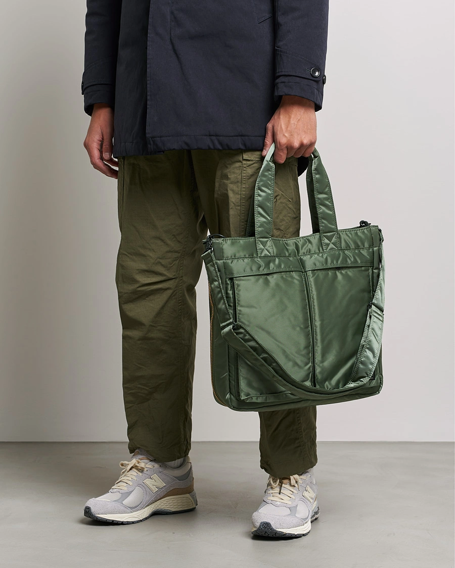 Mies | Laukut | Porter-Yoshida & Co. | Tanker Tote Bag Sage Green