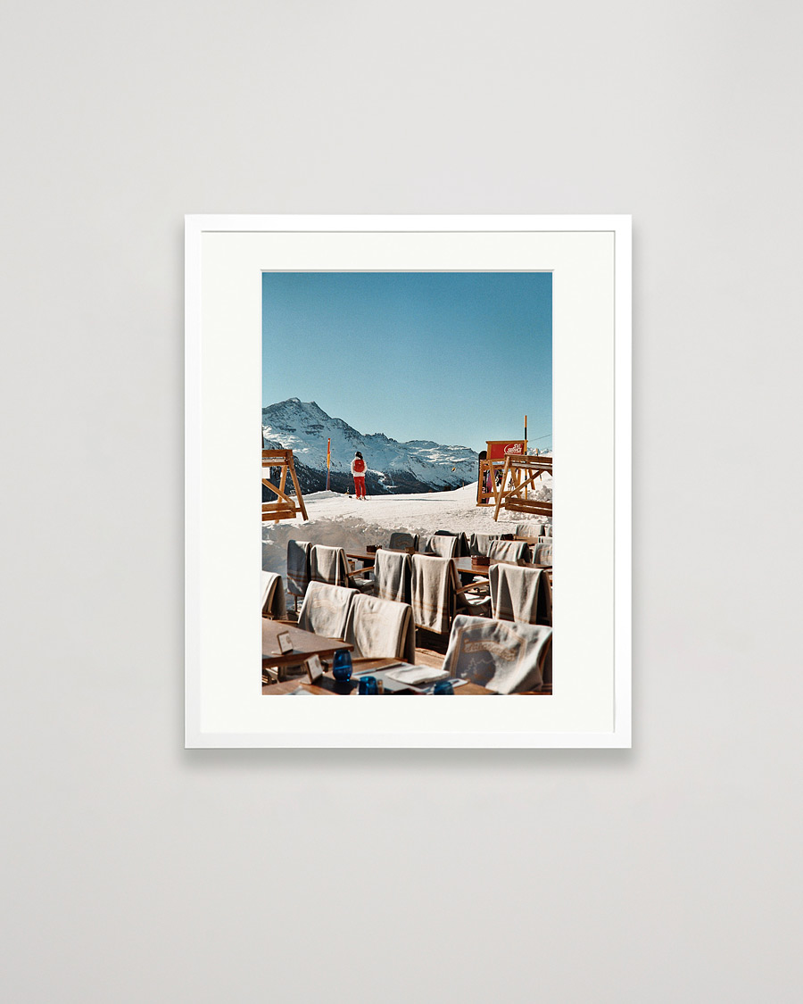Mies | Taulut | Sonic Editions | Framed Sankt Moritz Mountain Hotel 