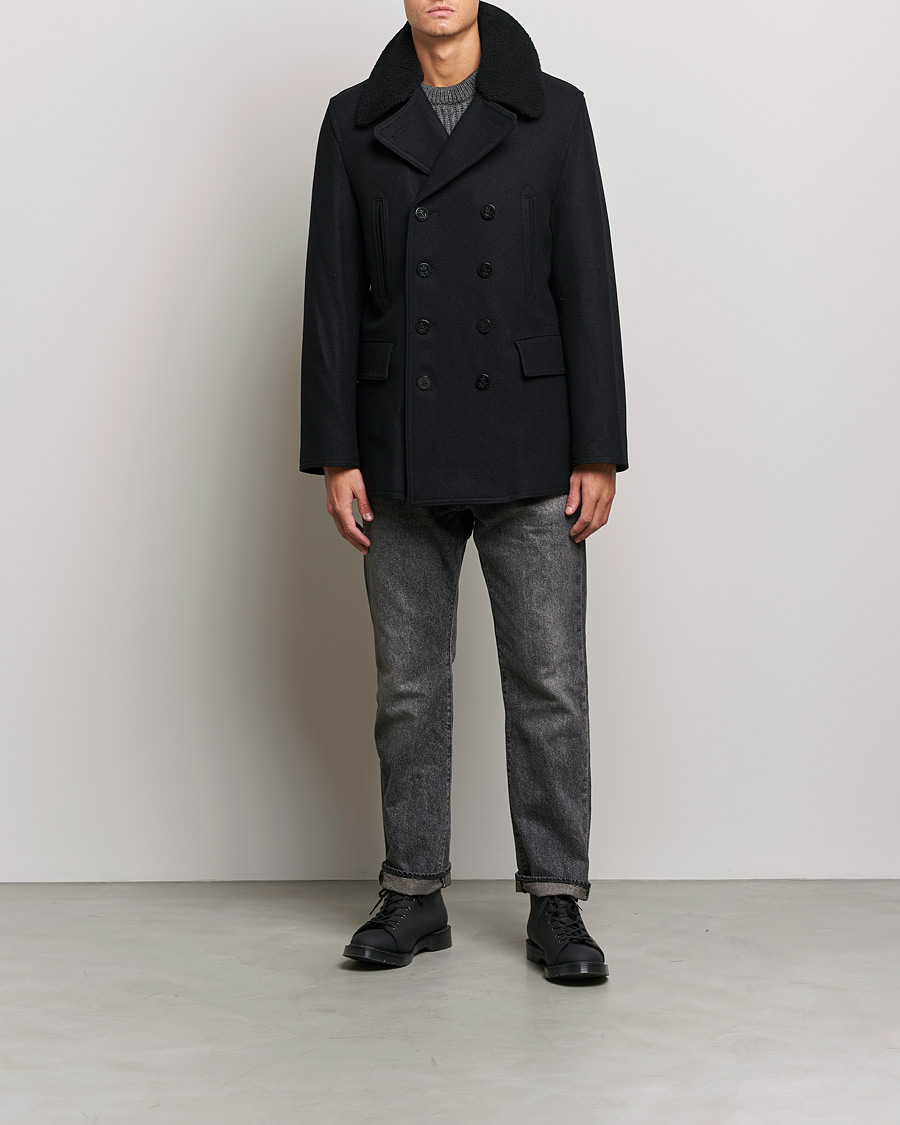 Mies | Best of British | Gloverall | Churchill Reefer Shearling Peacoat Black