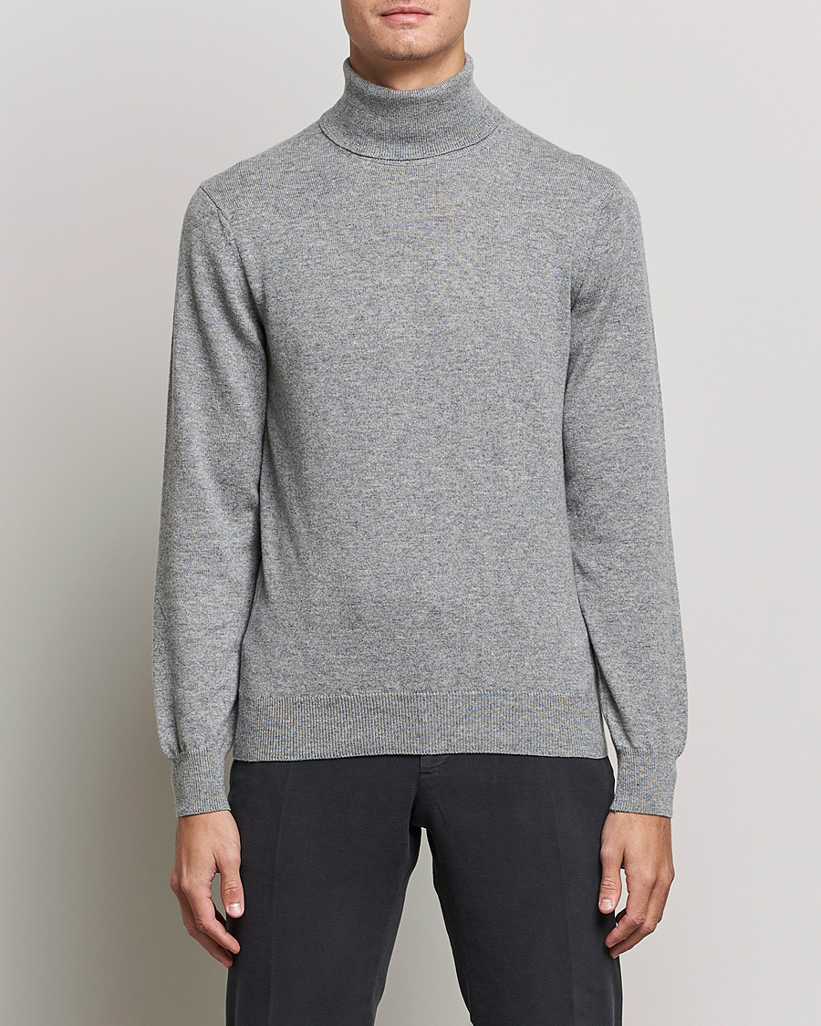 Mies | Puserot | Piacenza Cashmere | Cashmere Rollneck Sweater Light Grey