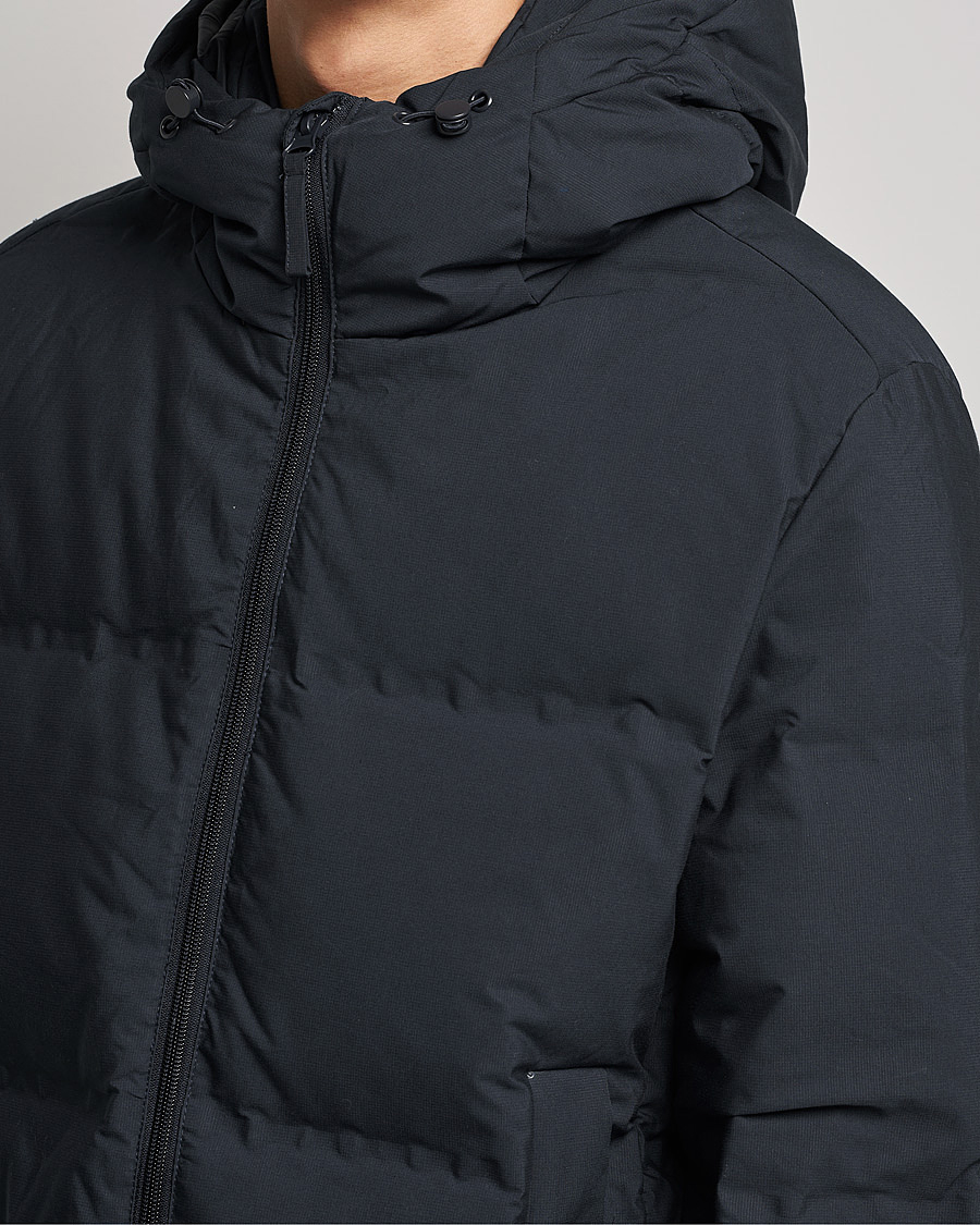 Mies | Takit | A Day's March | Yangra Puffer Jacket Black