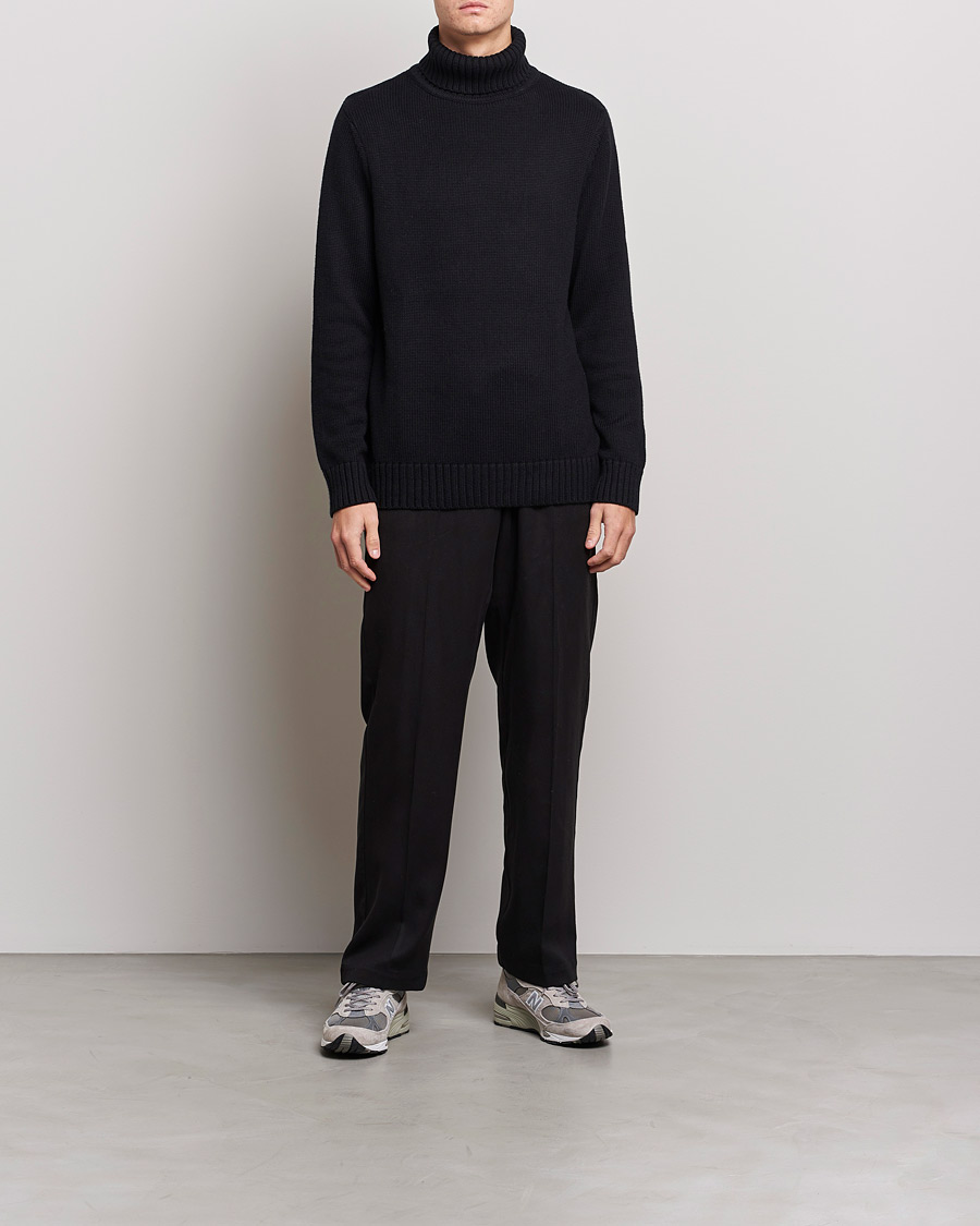 Mies | Business & Beyond | A Day's March | Forres Cotton/Cashmere Rollneck Black