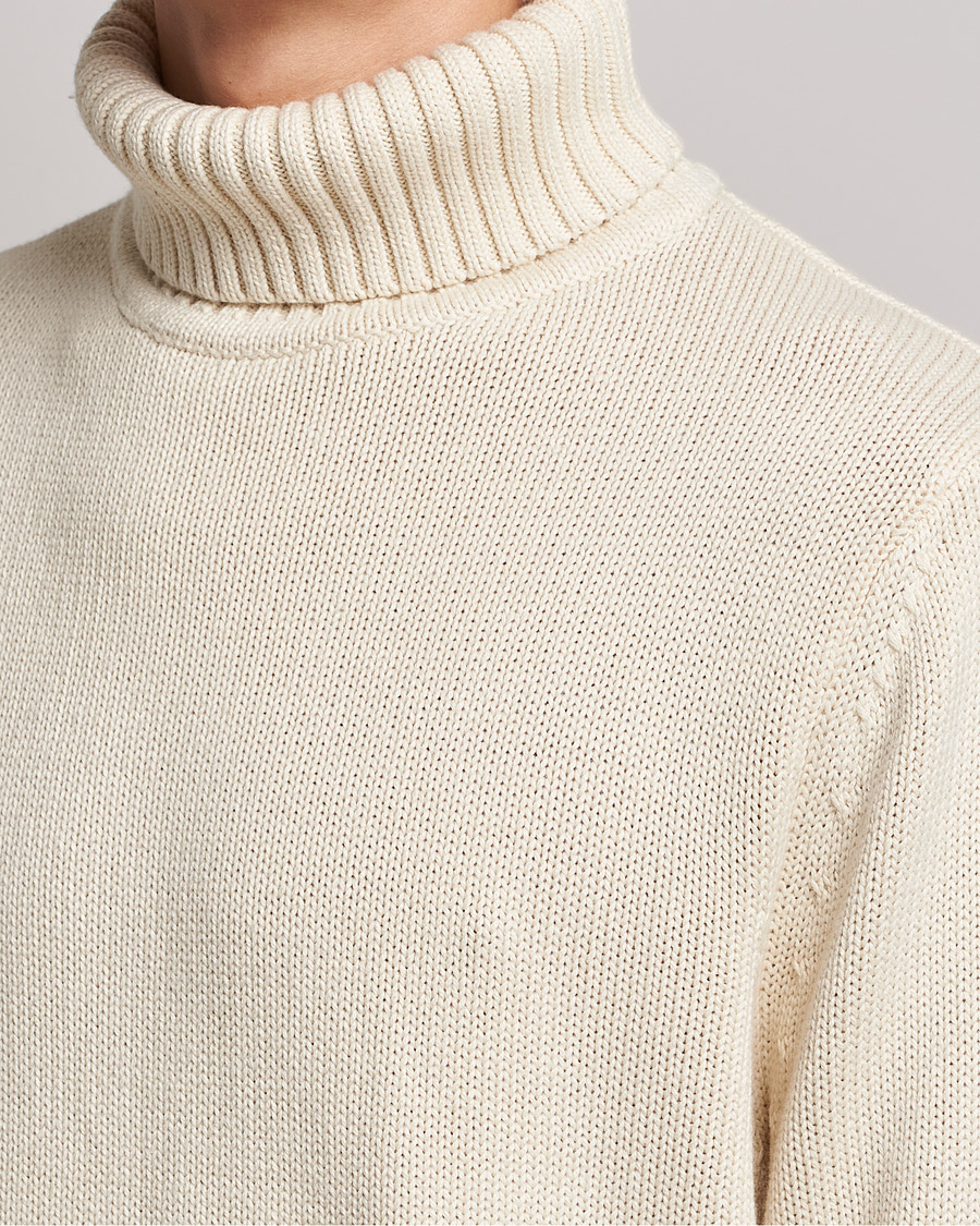 Mies | Puserot | A Day's March | Forres Cotton/Cashmere Rollneck Off White