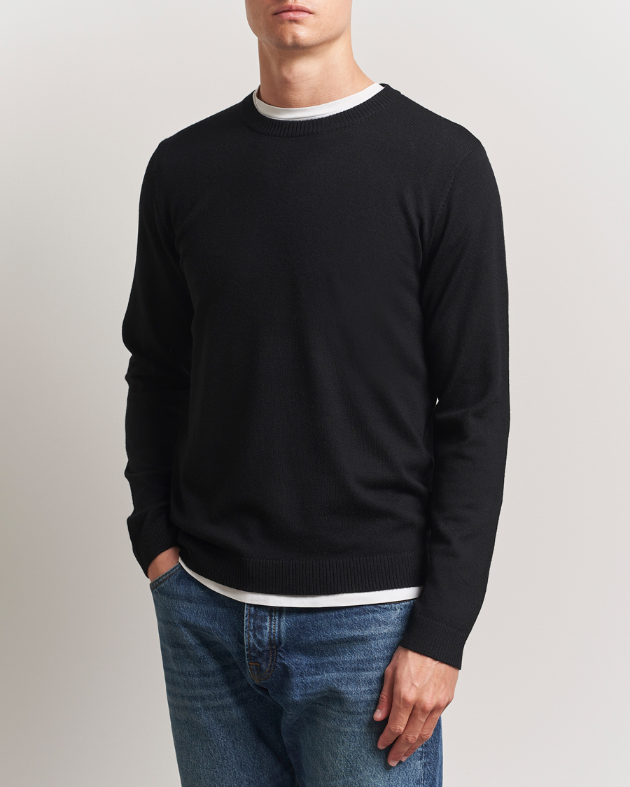 Mies | Puserot | A Day's March | Alagón Merino Crew Black