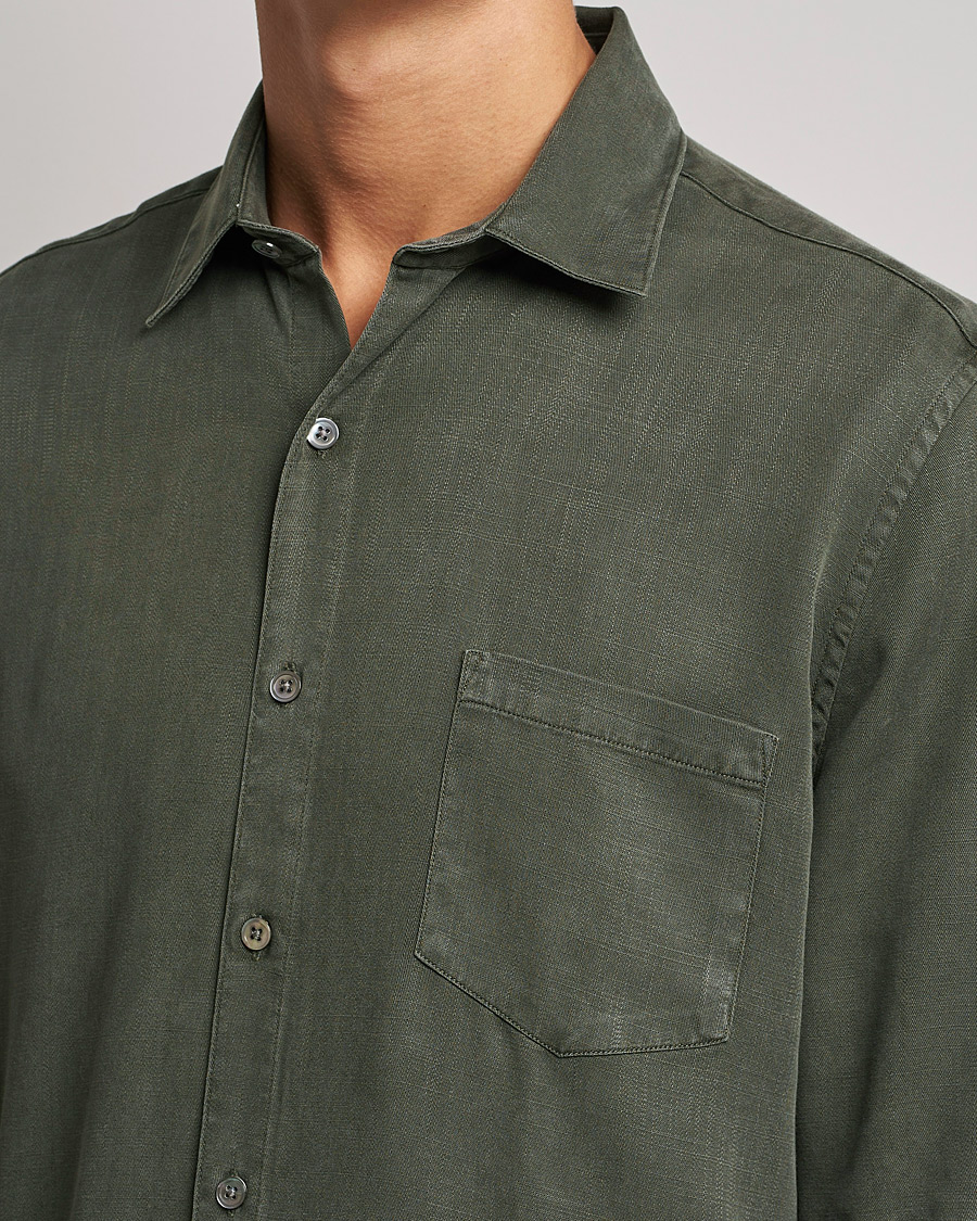 Mies | Kauluspaidat | A Day's March | Daintree Lyocell Shirt Olive