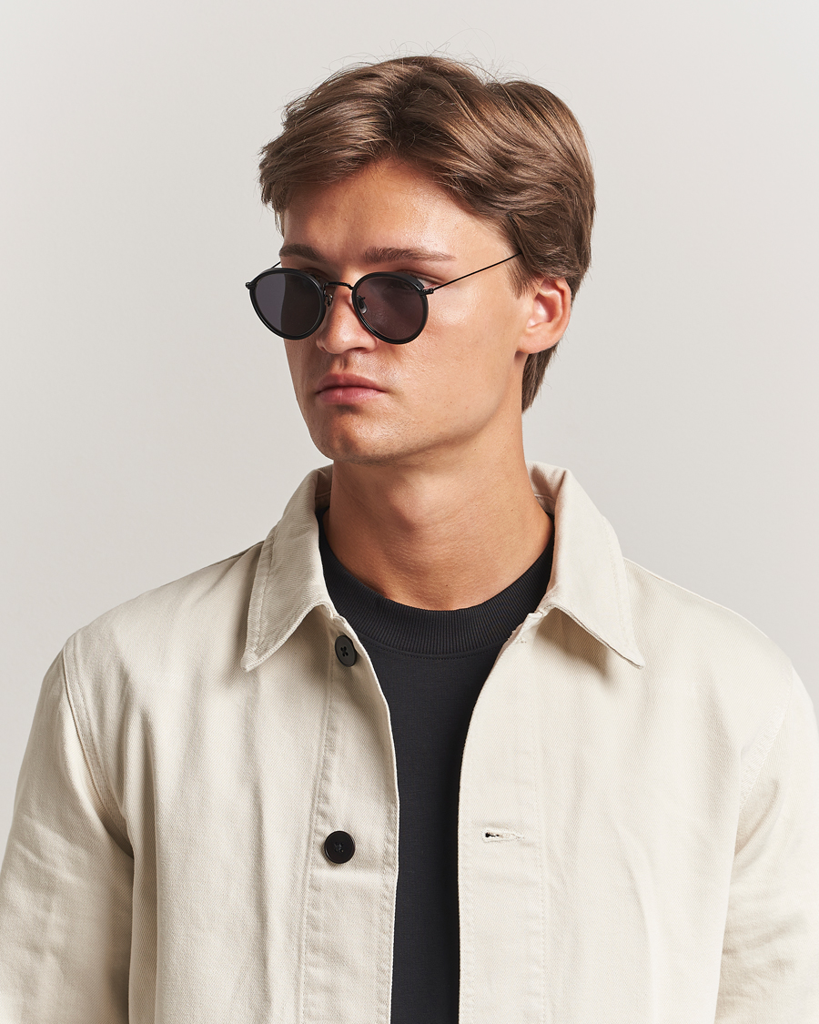 Mies | Aurinkolasit | EYEVAN 7285 | 717E Sunglasses Matte Black