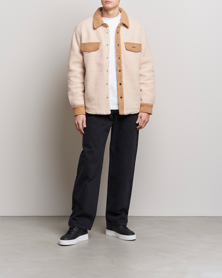 Mies | Takit | Axel Arigato | Aspen Colorblock Overshirt Pale Beige