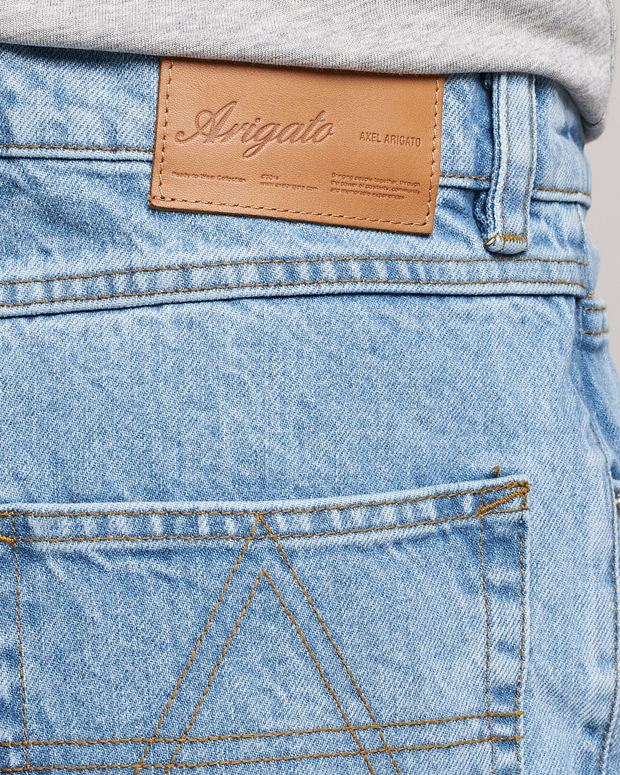 Mies | Farkut | Axel Arigato | Zine Relaxed Fit Jeans Light Blue