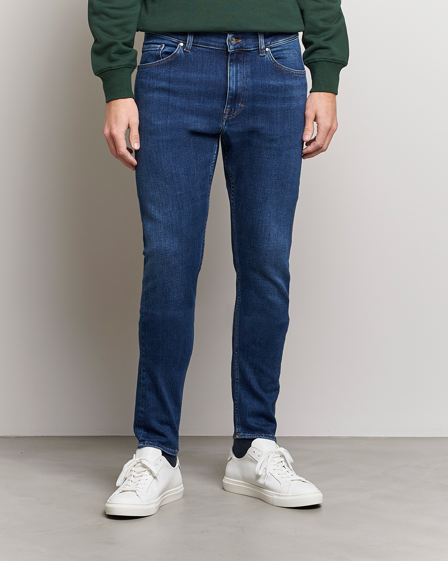 Mies |  | Tiger of Sweden | Evolve Organic Cotton Jeans Medium Blue