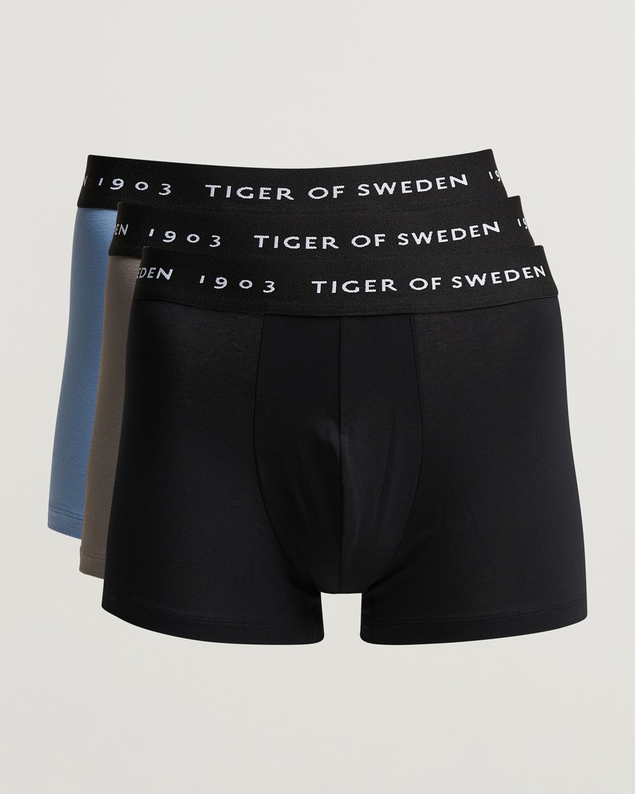 Mies | Alusvaatteet | Tiger of Sweden | Hermod 3-Pack Organic Cotton Trunck Light Blue Black