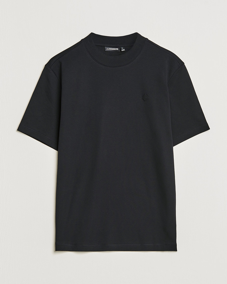 Mies | T-paidat | J.Lindeberg | Adnan Patch Mock Neck Tee Black