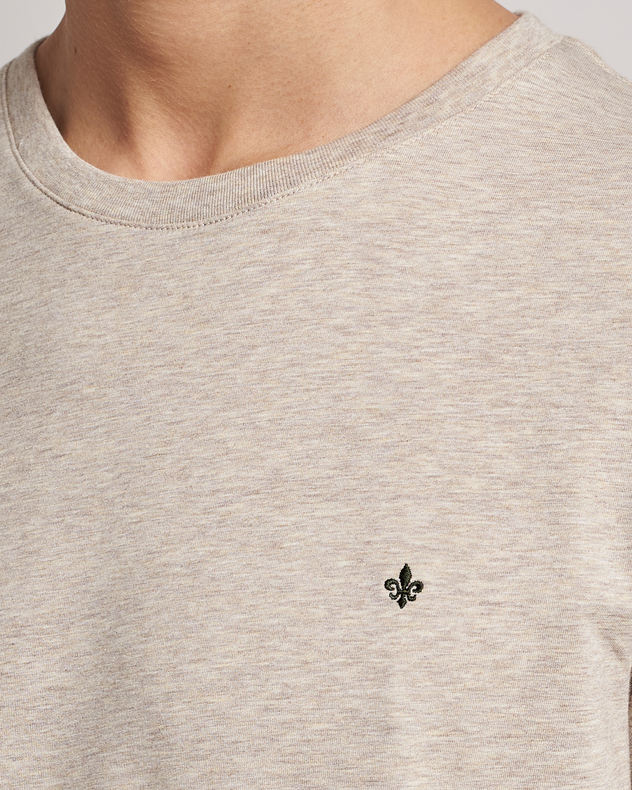 Mies | T-paidat | Morris | James Crew Neck T-shirt Khaki