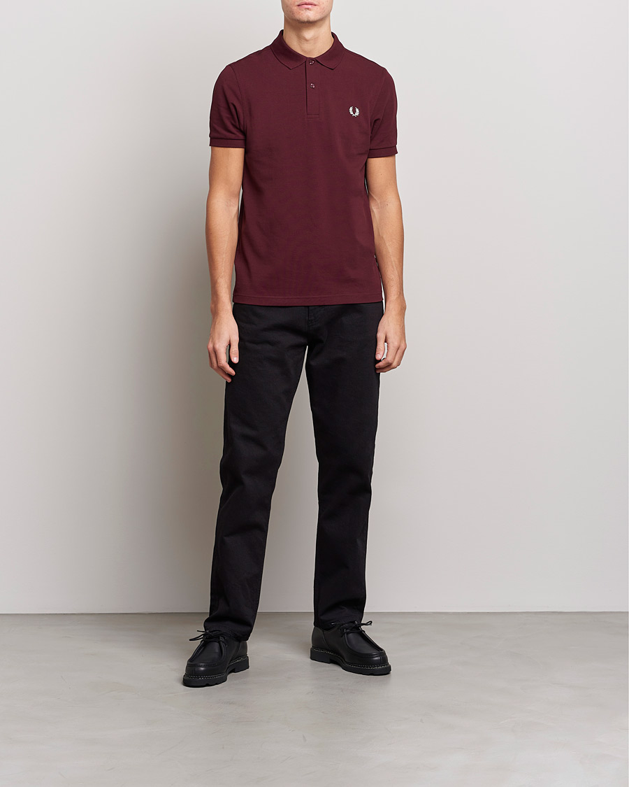 Mies | Lyhythihaiset pikeepaidat | Fred Perry | Plain Polo Pique Oxblood