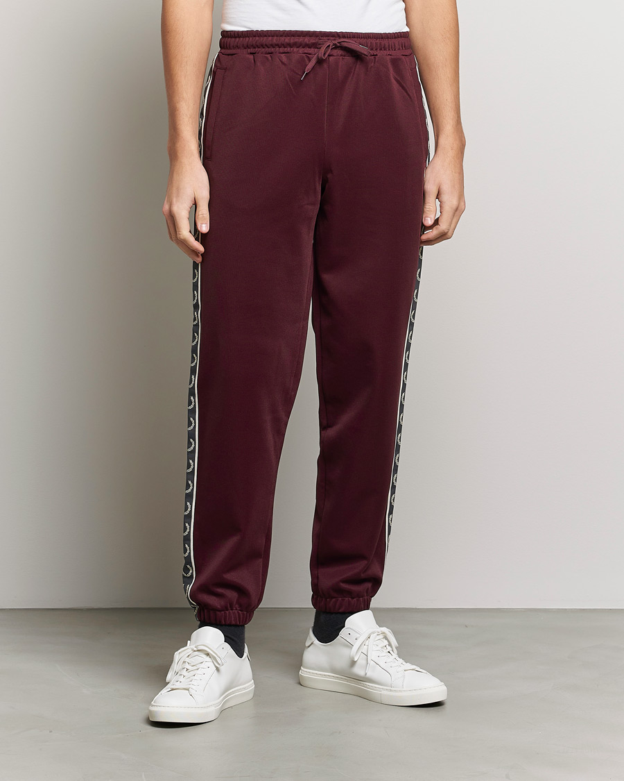 Mies | Fred Perry | Fred Perry | Taped Track Pants Oxblood