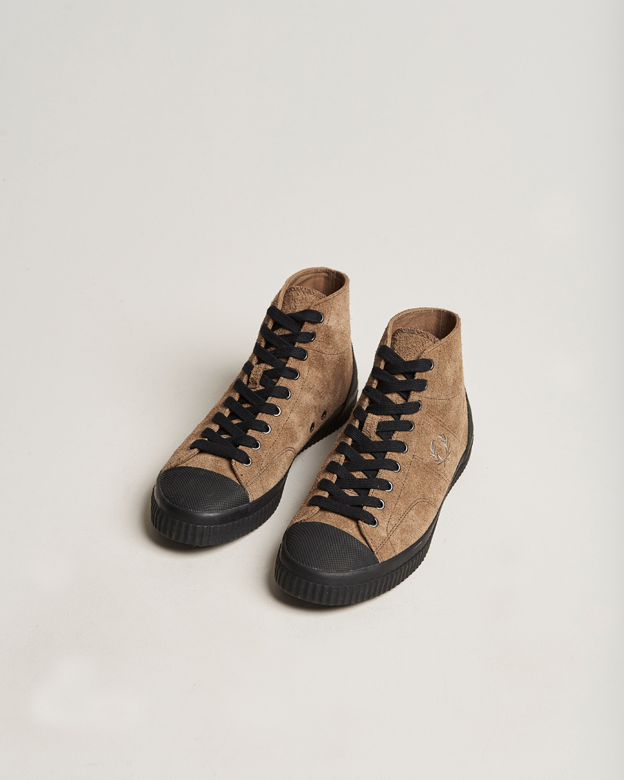 Mies | Fred Perry Huges Mid Suede Sneaker Bark | Fred Perry | Huges Mid Suede Sneaker Bark