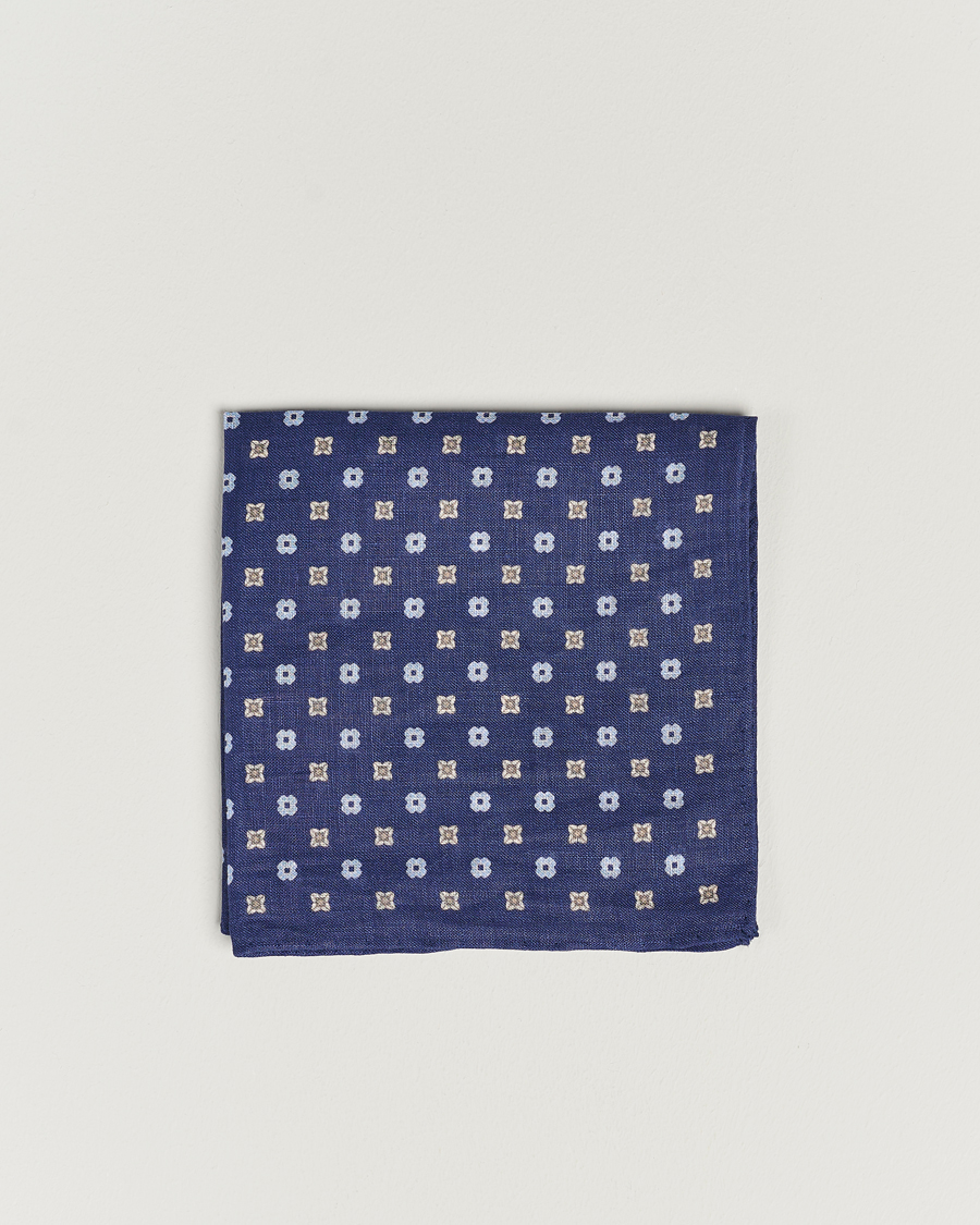 Mies | Amanda Christensen Linen Printed Flower Pocket Square Navy | Amanda Christensen | Linen Printed Flower Pocket Square Navy