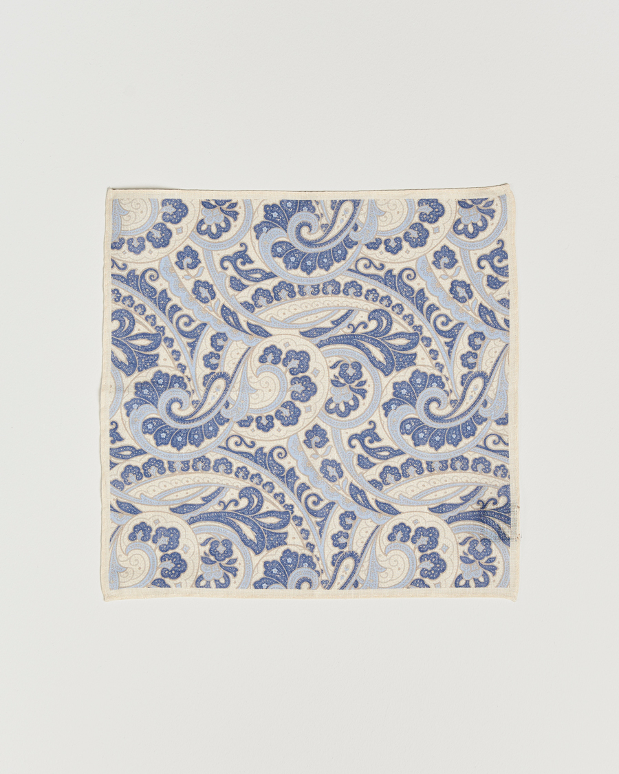 Mies | Amanda Christensen Linen Printed Large Paisley Pocket Square Cream | Amanda Christensen | Linen Printed Large Paisley Pocket Square Cream