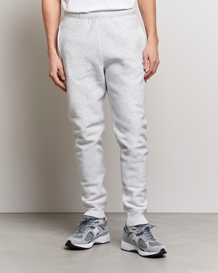 Mies | Rennot housut | Champion | Reverse Weave Soft Fleece Sweatpants Grey Melange