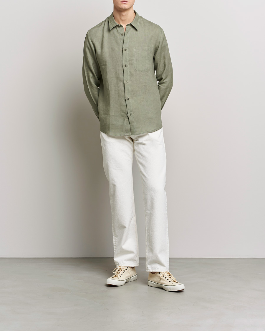 Mies | Kauluspaidat | A.P.C. | Cassel Linen Shirt Light Olive
