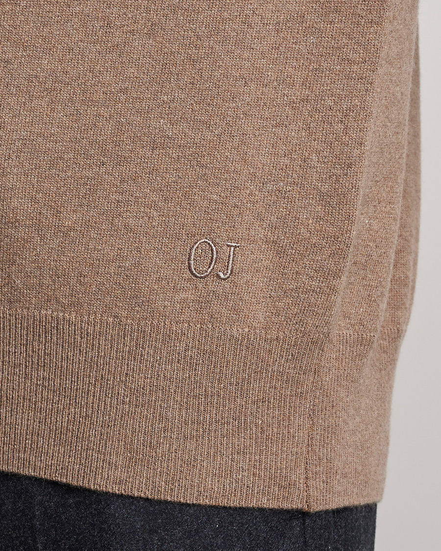 Mies | Puserot | Oscar Jacobson | Gustaf Lambswool Raglan Crew Neck Camel