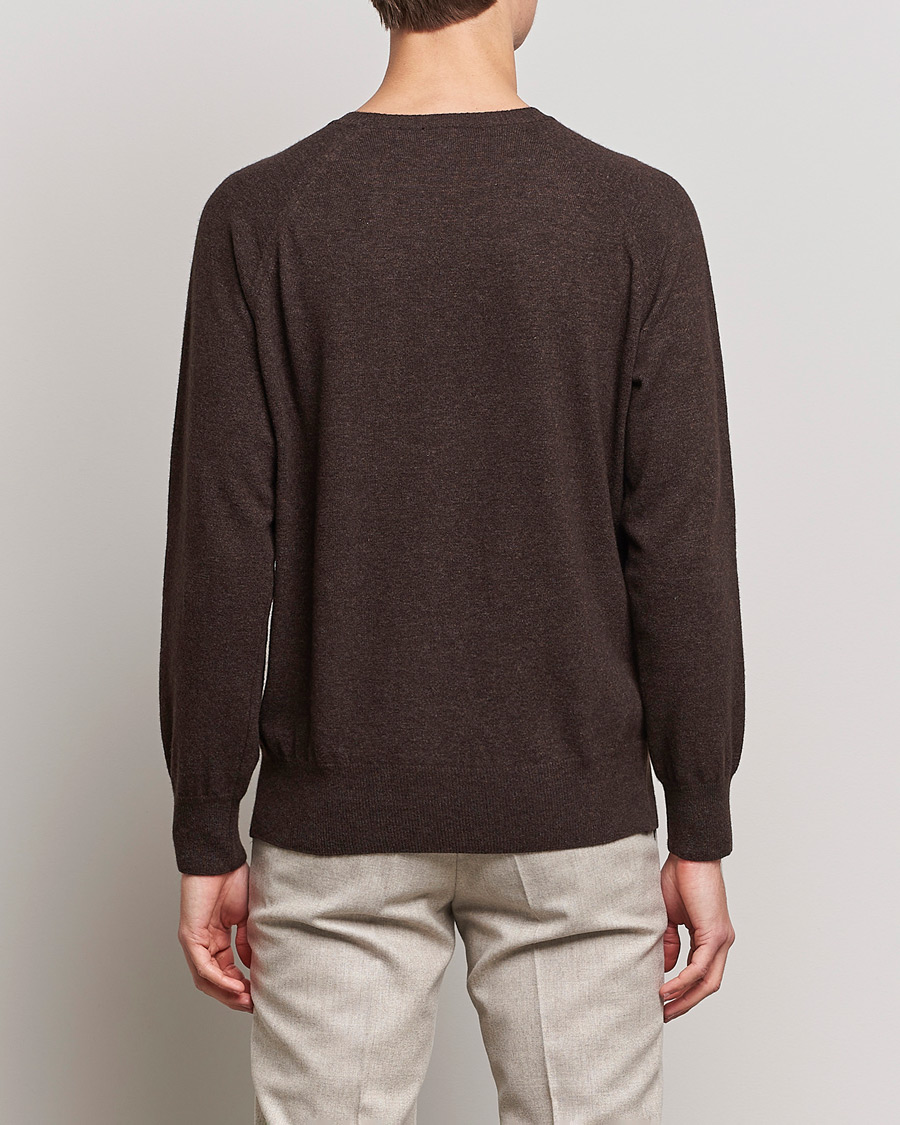 Mies | Puserot | Oscar Jacobson | Gustaf Lambswool Raglan Crew Neck Dark Brown