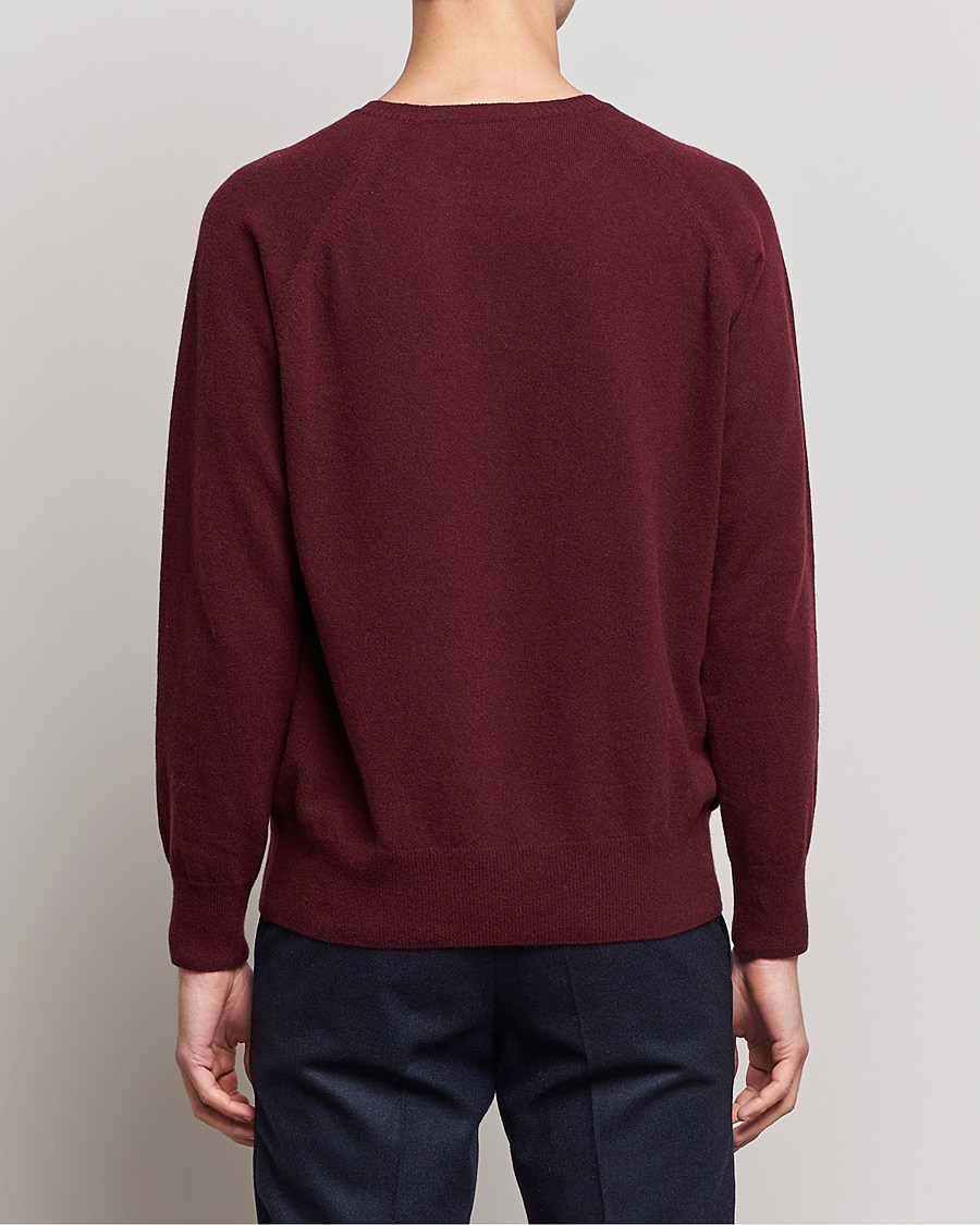 Mies | Puserot | Oscar Jacobson | Gustaf Lambswool Raglan Crew Neck Burgundy