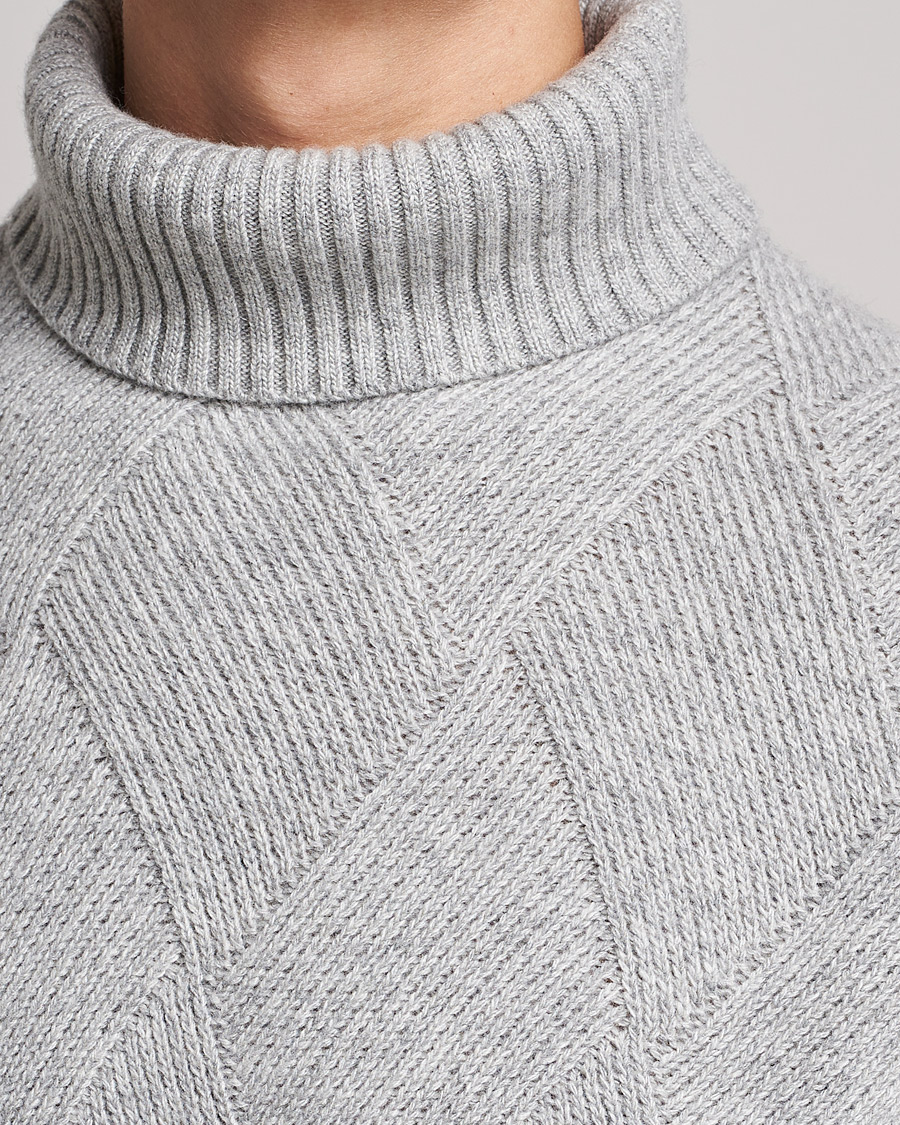 Mies | Puserot | Oscar Jacobson | Lyle Wool/Cashmere Structured Rollneck Light Grey
