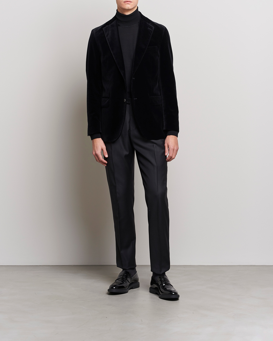 Mies | Pikkutakit | Oscar Jacobson | Fogerty Velvet Blazer Black