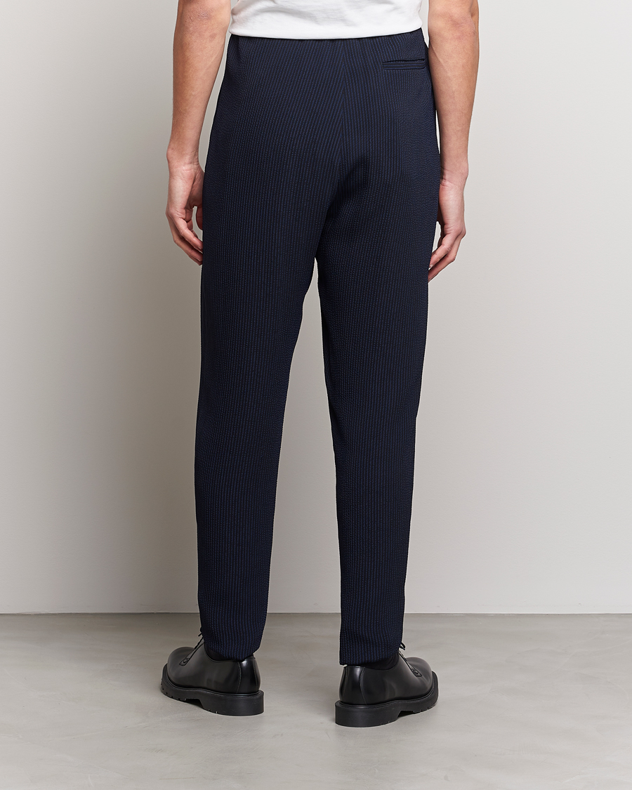 Mies | Housut | Giorgio Armani | Pleated Seersucker Pants Navy